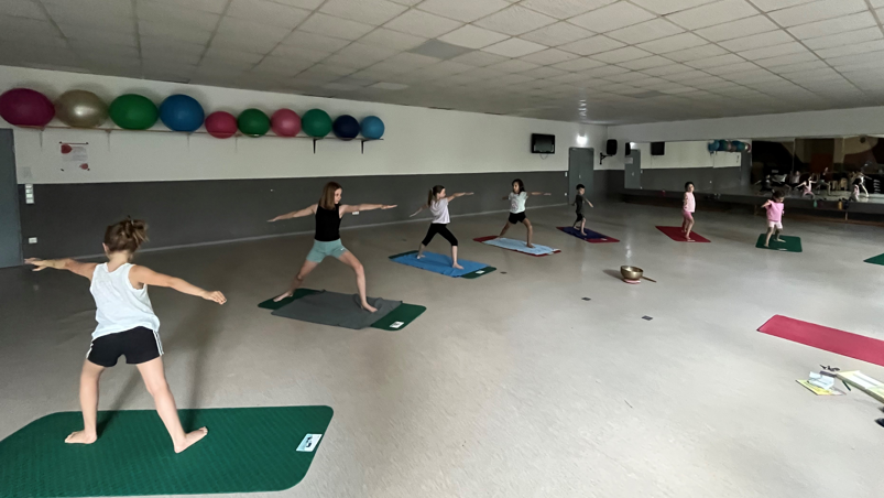 Kinder-Yoga